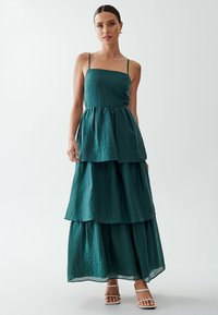 THE FATED NOA TIERED  - Maxi šaty - emerald