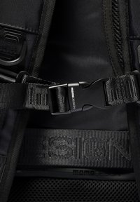 Momo Design Zaino - black