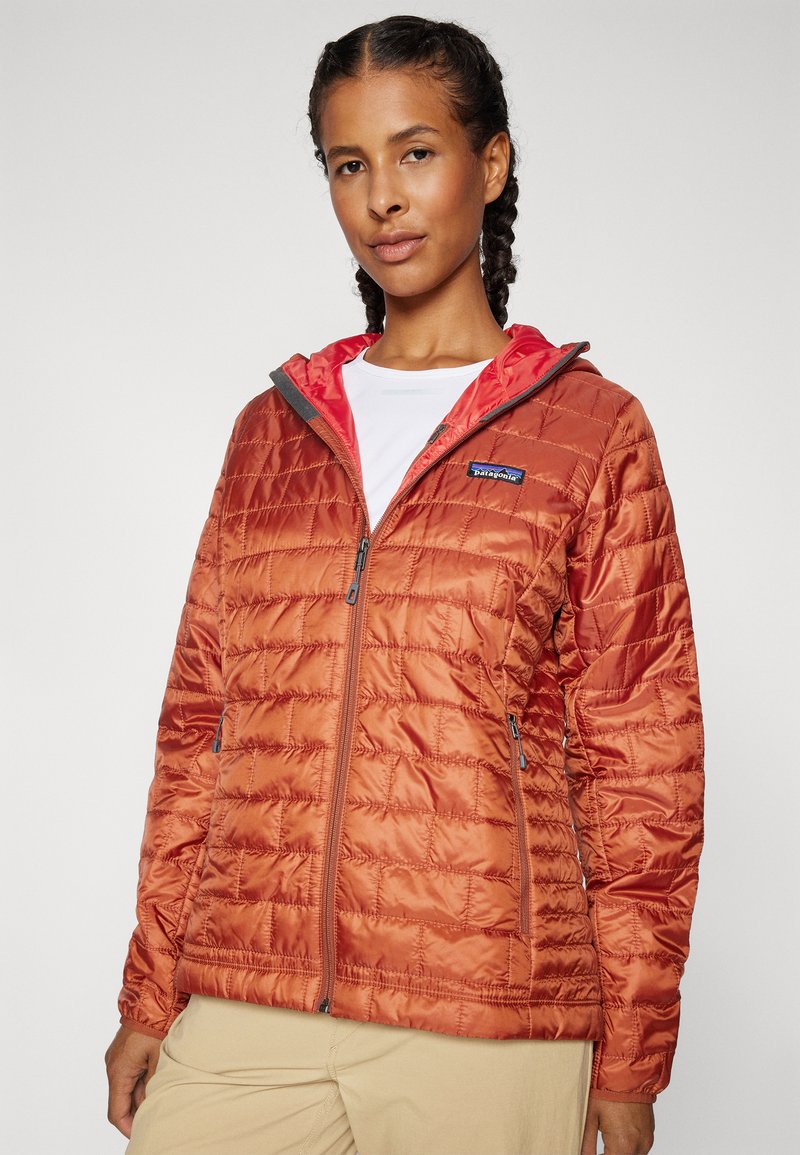 Patagonia NANO PUFF HOODY - Outdoor jacket - burnished red/red 