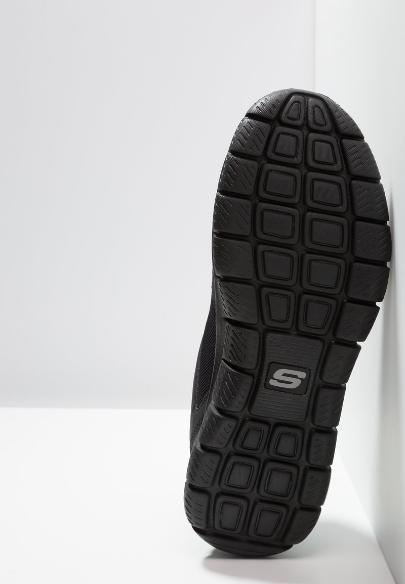 Skechers Wide Fit TRACK Zapatillas black/negro
