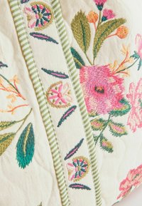Next QUILTED SHOULDER - Handväska - neutral floral