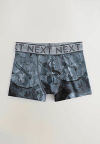 Boxer da uomo in un motivo camouflage blu-grigio, realizzati in un tessuto morbido. Presentano una cintura elastica a righe bianche e nere in contrasto.