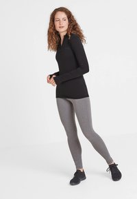 TOG24 SNOWDON ZIP - Long sleeved top - black