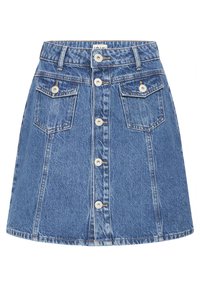 Jupe trapèze en denim bleu avec boutons sur le devant et deux poches à rabat boutonnées près de la ceinture.