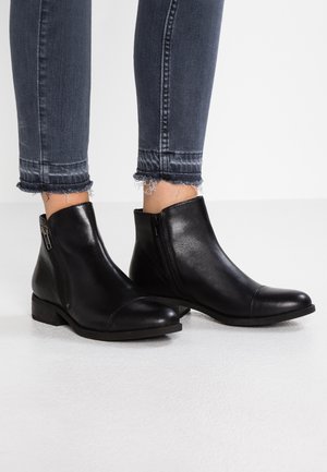Vagabond Bottines - black