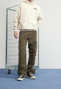 Carhartt WIP Cargobroek - khaki