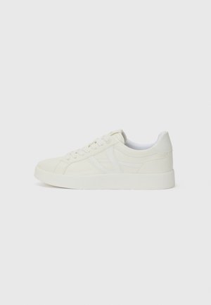 Trainers - bone