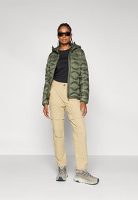 The North Face EXPLORATION CONV REG STRAIGHT PANT - Hlače za otvoreno - khaki stone