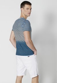 Koroshi SHORT SLEEVE  - Marškinėliai su spaudiniu - azul   blue
