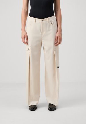 PLEATED CARGO - Cargobukse - whitecap gray