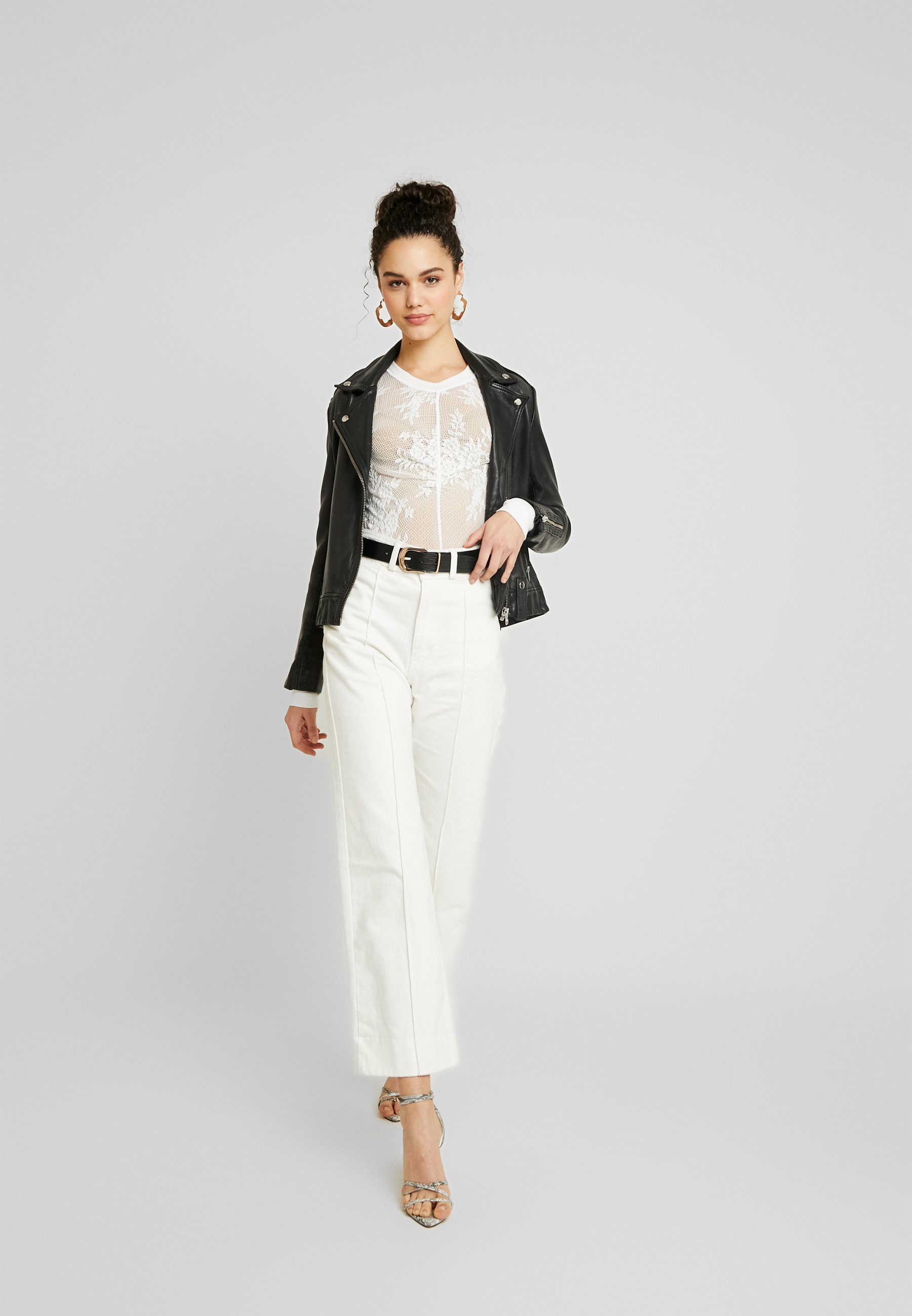 Layering blouse Clearance