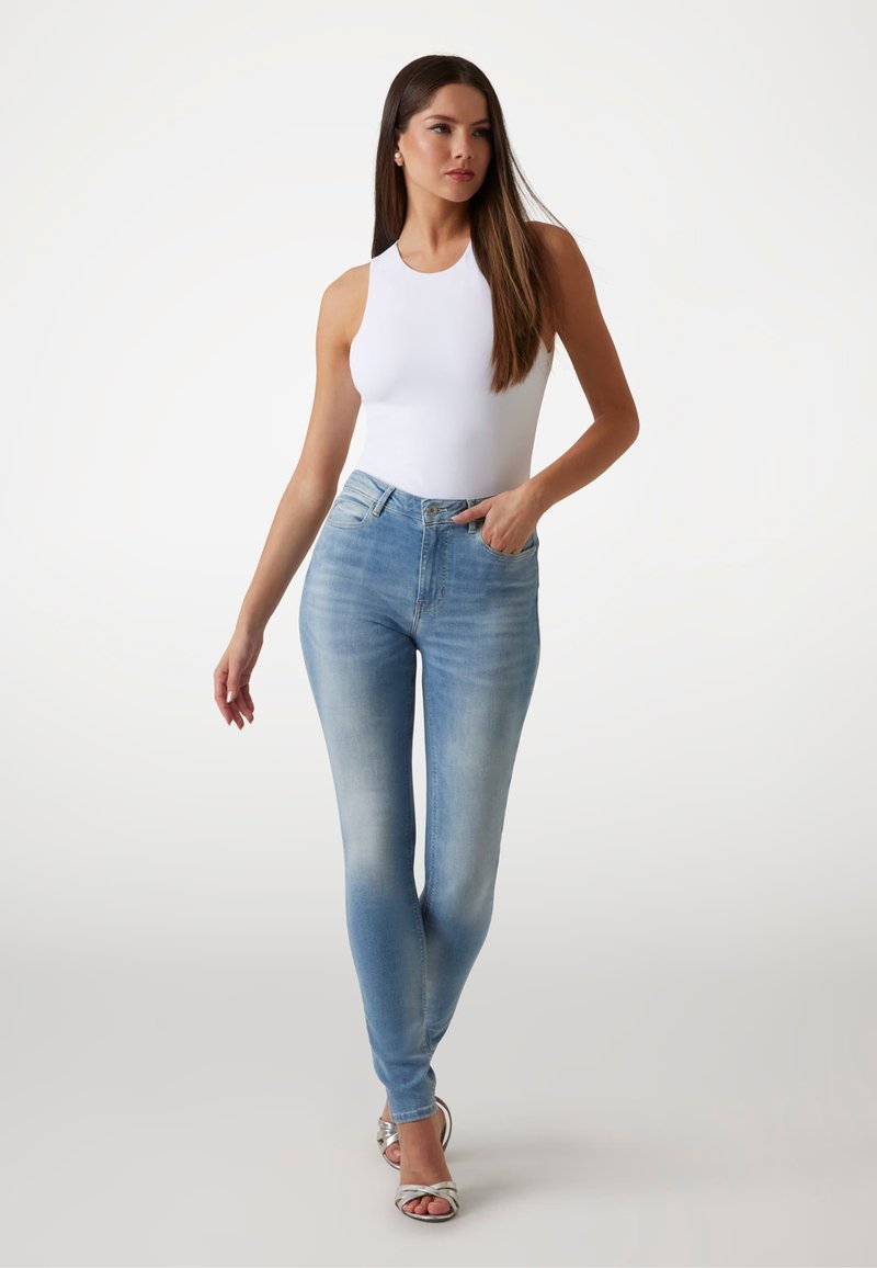 Guess Jeans Skinny blue denim/denim bleu gris