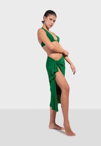 Pain de Sucre KALIS - Ranta-asusteet - green