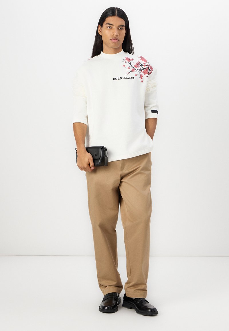 carlo colucci Sweater crème