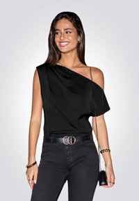 Cupshe OFF SHOULDER - Blouse - black
