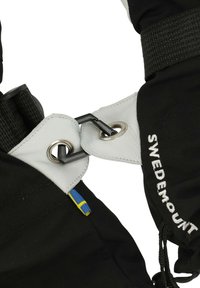 Czarne zimowe rękawice z białymi skórzanymi akcentami, z metalowym zapięciem i elastycznym sznurkiem do regulacji. Widoczny drobny detal w postaci szwedzkiej flagi.