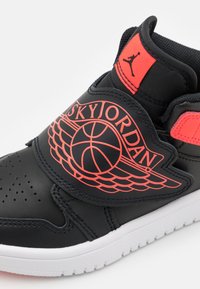 Jordan SKY JORDAN 1 - Sapatilhas de cano alto - black/infrared 23/white