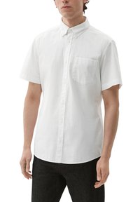 s.Oliver KURZARM MIT BUTTON-DOWN-KRAGEN - Hemd - weiß