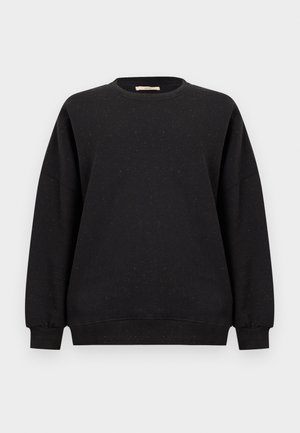 Sweat-shirt noir à col rond, épaules tombantes et poignets côtelés. Tissu texturé avec de subtiles taches multicolores dispersées.