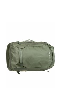 Sac de sport étanche vert de forme rectangulaire, avec deux poignées supérieures et une poche zippée à l'avant. Comprend une marque et un nom de modèle.