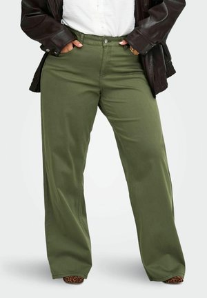 ONLY Carmakoma, TROUSERS CARMADISON WIDE LEG FIT TROUSERS - Coupe large - khaki