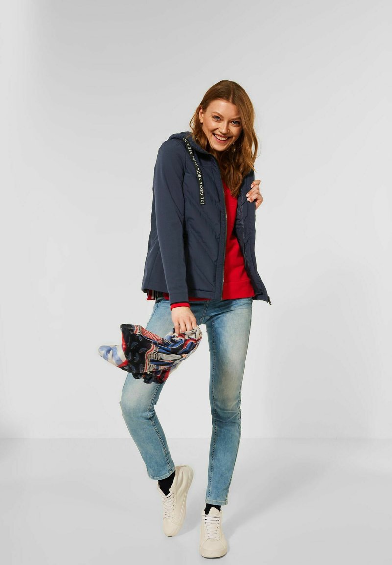 Damen Leichte Jacken | Cecil Übergangsjacke blau/dunkelblau - JN64513 Damen Leichte Jacken | Cecil Übergangsjacke blau/dunkelblau - JN64513