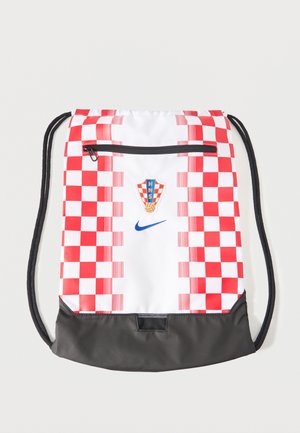 Snorepose med rødt og hvidt ternet mønster, kroatisk fodboldemblem, blåt Nike-logo, lynlåslomme foran og sort bund med sorte stropper.