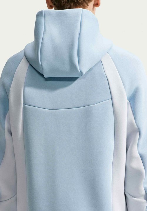 Nike Tech — foto 5