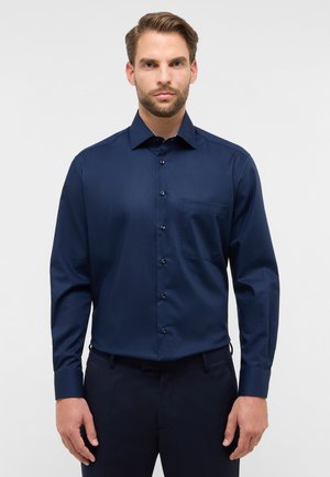 COMFORT FIT - Skjorter - navy