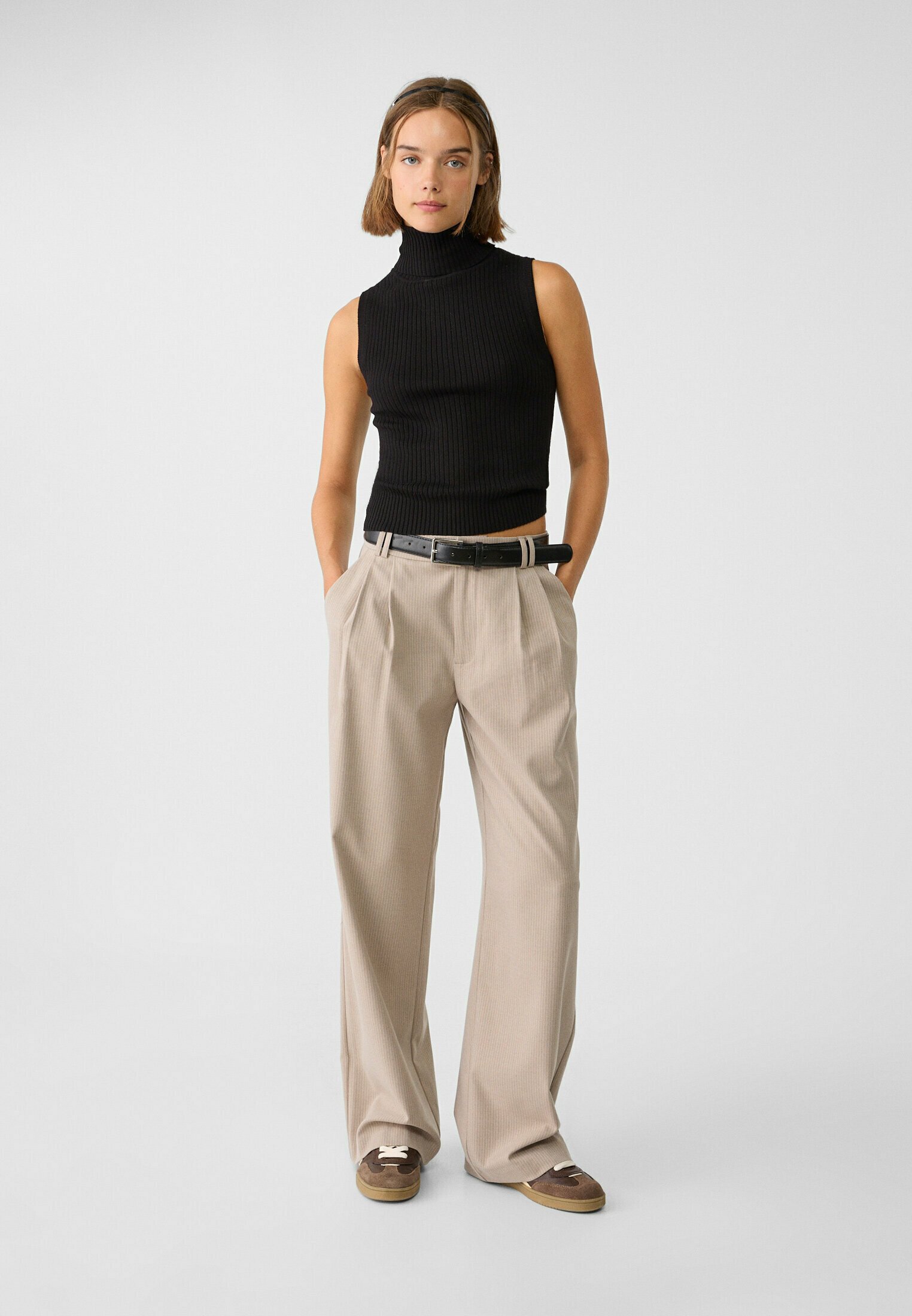 Stradivarius WIDE-LEG WITH BELT - Trousers - dark grey - Zalando