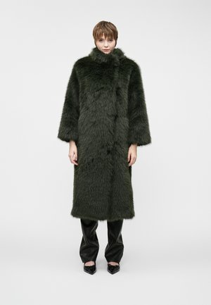 COAT - Žieminis paltas - green