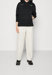 Calvin Klein Jeans Bluza z kapturem