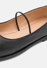 COACH EMILIA MARY JANE - Ankle strap ballet pumps - black