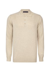 Beige pikka varrukatega polo särk pehmest kudumisest, millel on kraega kaelus ja kolme nööbiga avamine, ribakäised ja -ääred.