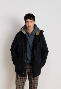 Thumbnail Image 2