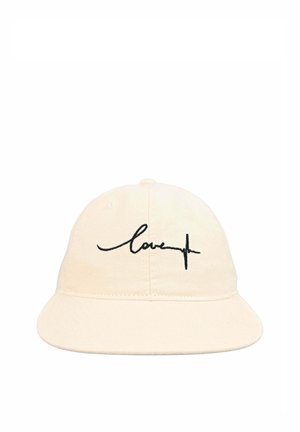 Beige baseballkasket med sort broderet ord "love" integreret med en hjertelinje på frontpanelet.