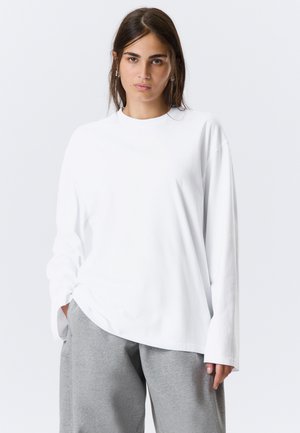 Weekday OVERSIZED LONG SLEEVE - Langærmet T-shirt - white