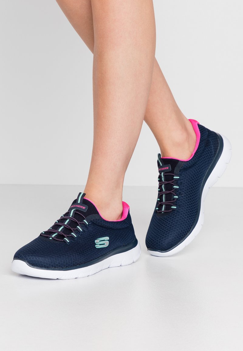 Skechers Wide Fit SUMMITS - Sneaker low - blue