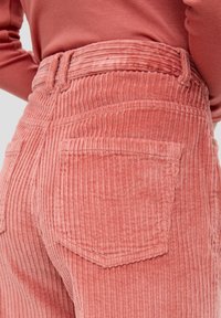 s.Oliver CULOTTE IN QUALITÄT ciemnozielony