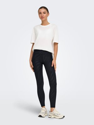 ONLY Play, LEGGINGS ONPRYA-2- TIGHT FIT LEGGINGS - Leggings - black