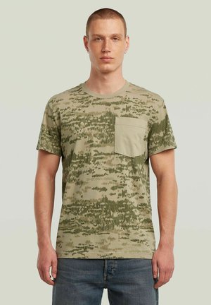 CAMO POCKET - T-shirt print - light toggee shadow camo