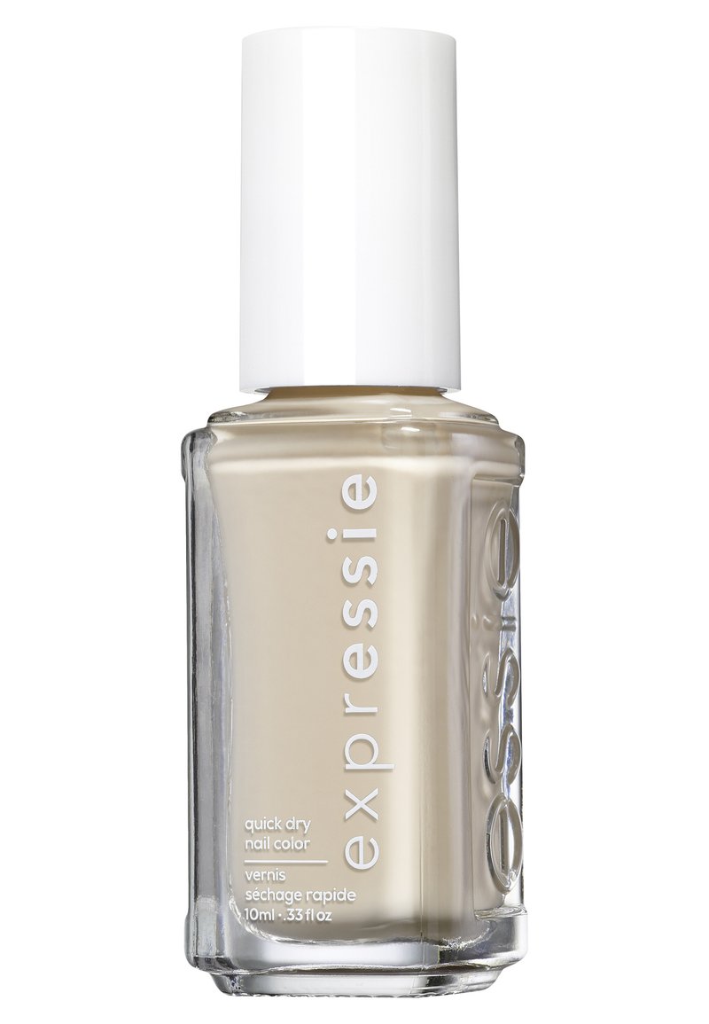 Essie Expressie schnelltrocknender Nagellack in einem Beigeton, verpackt in einer klaren Glasflasche mit einem weißen Deckel. Etiketten in Schwarz und Weiß.