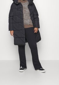 Vero Moda Curve Sweter
