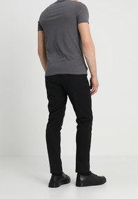 Samsøe Samsøe Pantaloni eleganti - black
