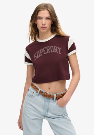 - T-shirt z nadrukiem