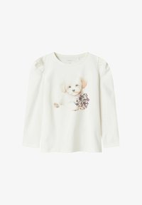 Unselected, cloud dancer