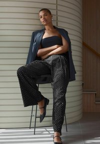 Next PULL ON DIAMONTE TALL - Tygbyxor - black
