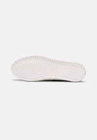 Pier One UNISEX - Sapatos sem atacadores - black