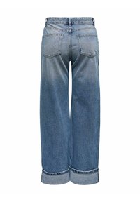 ONLY ONLELLA MITTLERE TAILLE  - Traperice opuštenog kroja - medium blue denim