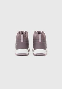 Viking AKKAR MID - Høye joggesko - plum/pink